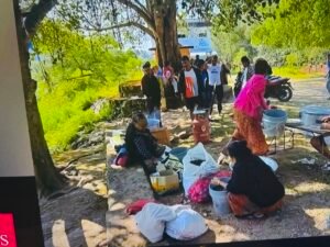 बाढी प्रभावित स्थानीय चुलीदेवी माध्यमिक विद्यालयमा आश्रित
